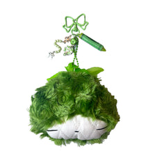 Load image into Gallery viewer, Youthful Mossy Keychain